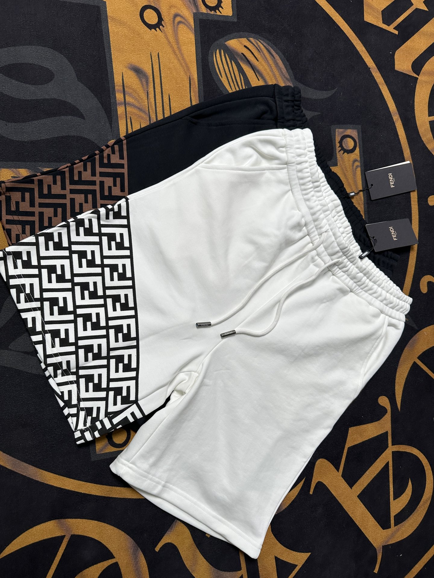 Fen new arrival 25SS  short 0059