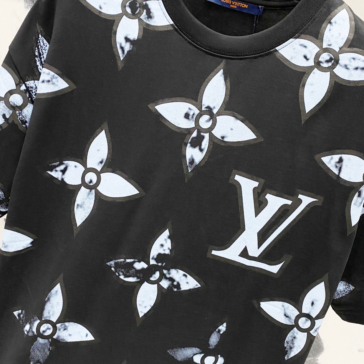 L T-Shirt 25ss New Style 0172