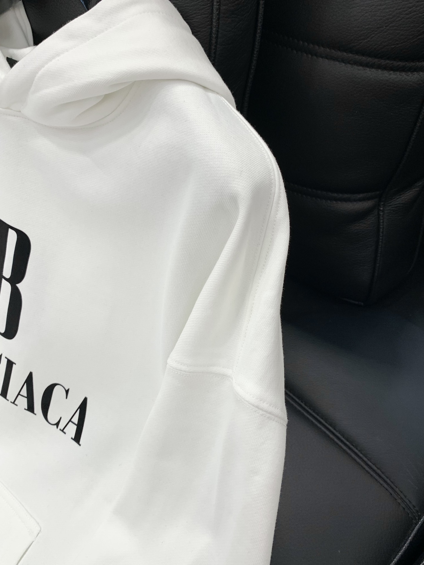 b new arrival hoodie 0031