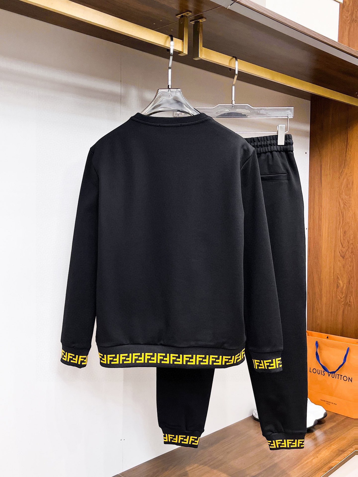 Fen new arrival hoodie set