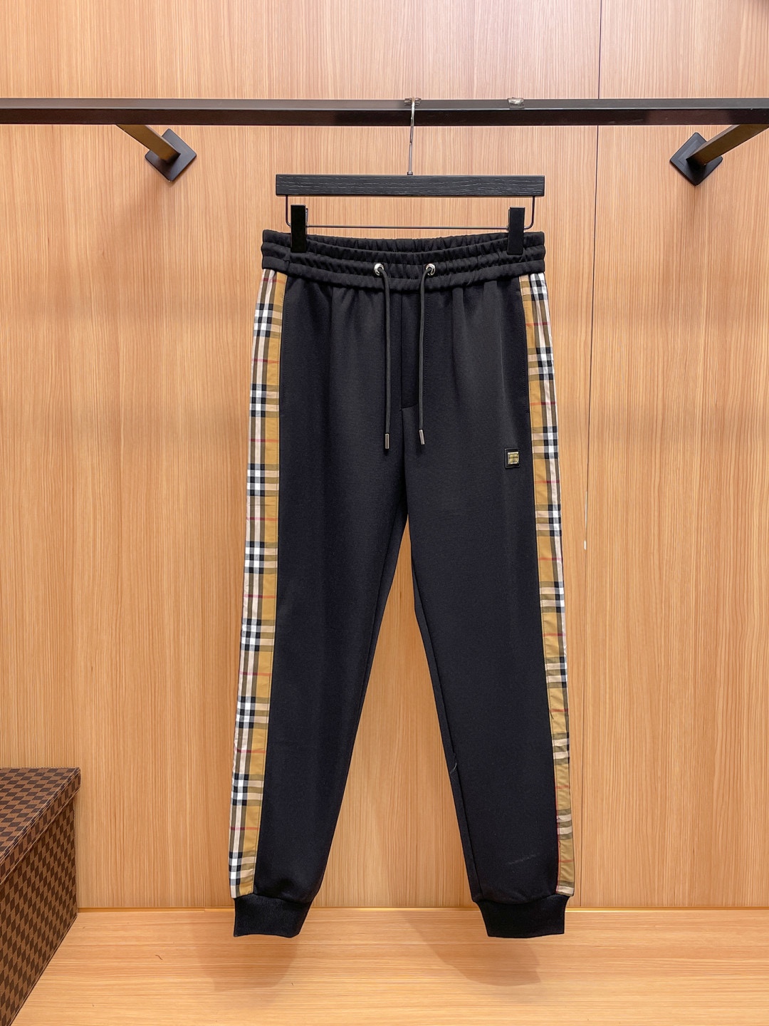 BB new arrival hoodie set 024