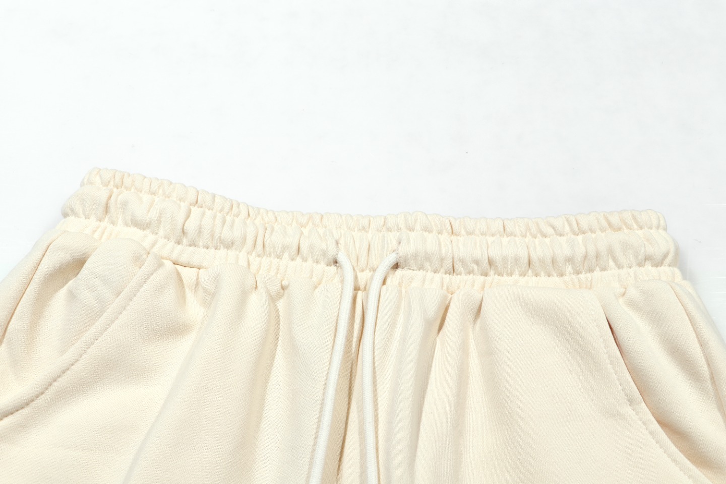 LW Shorts 0002