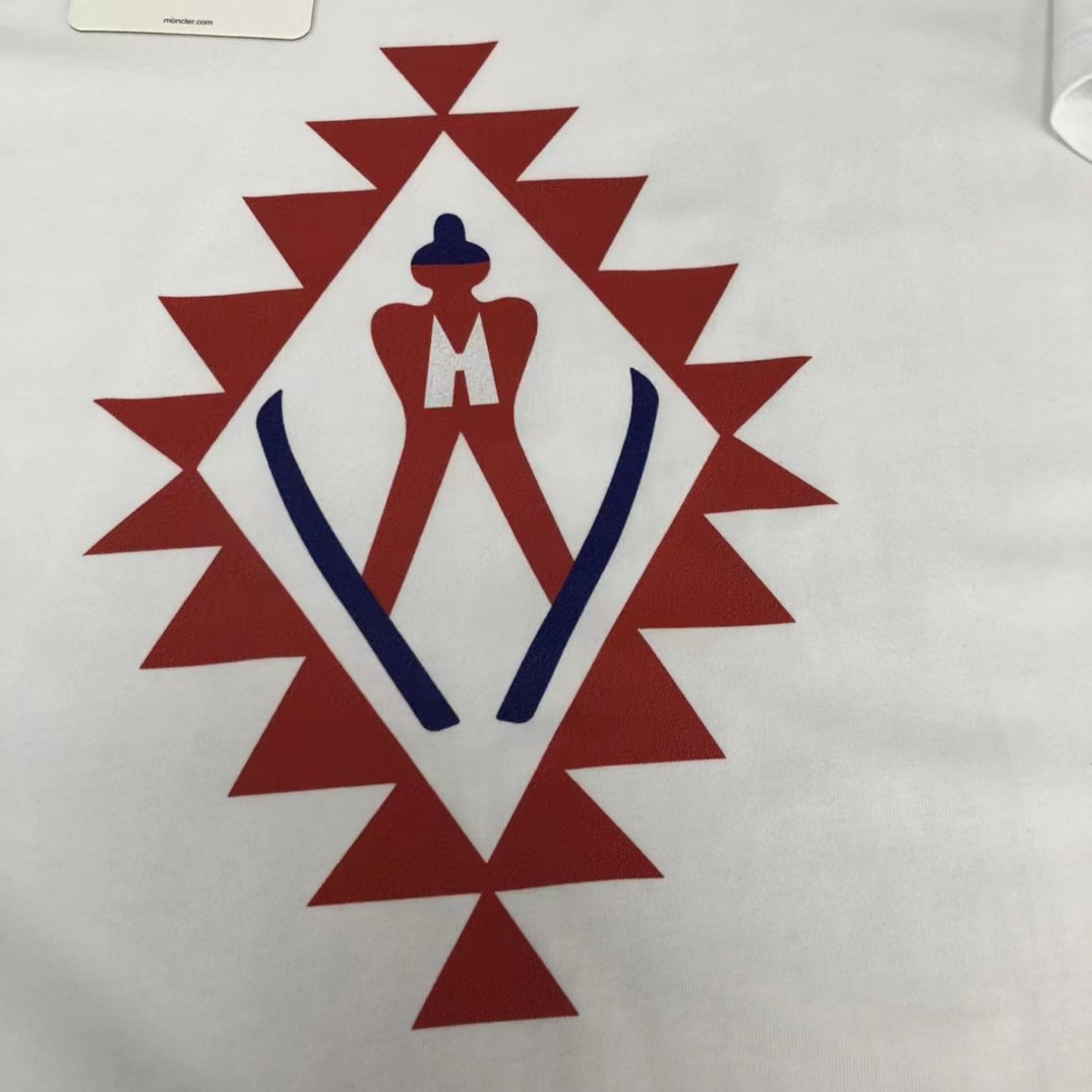 Mon New Arrival T-shirt 0022