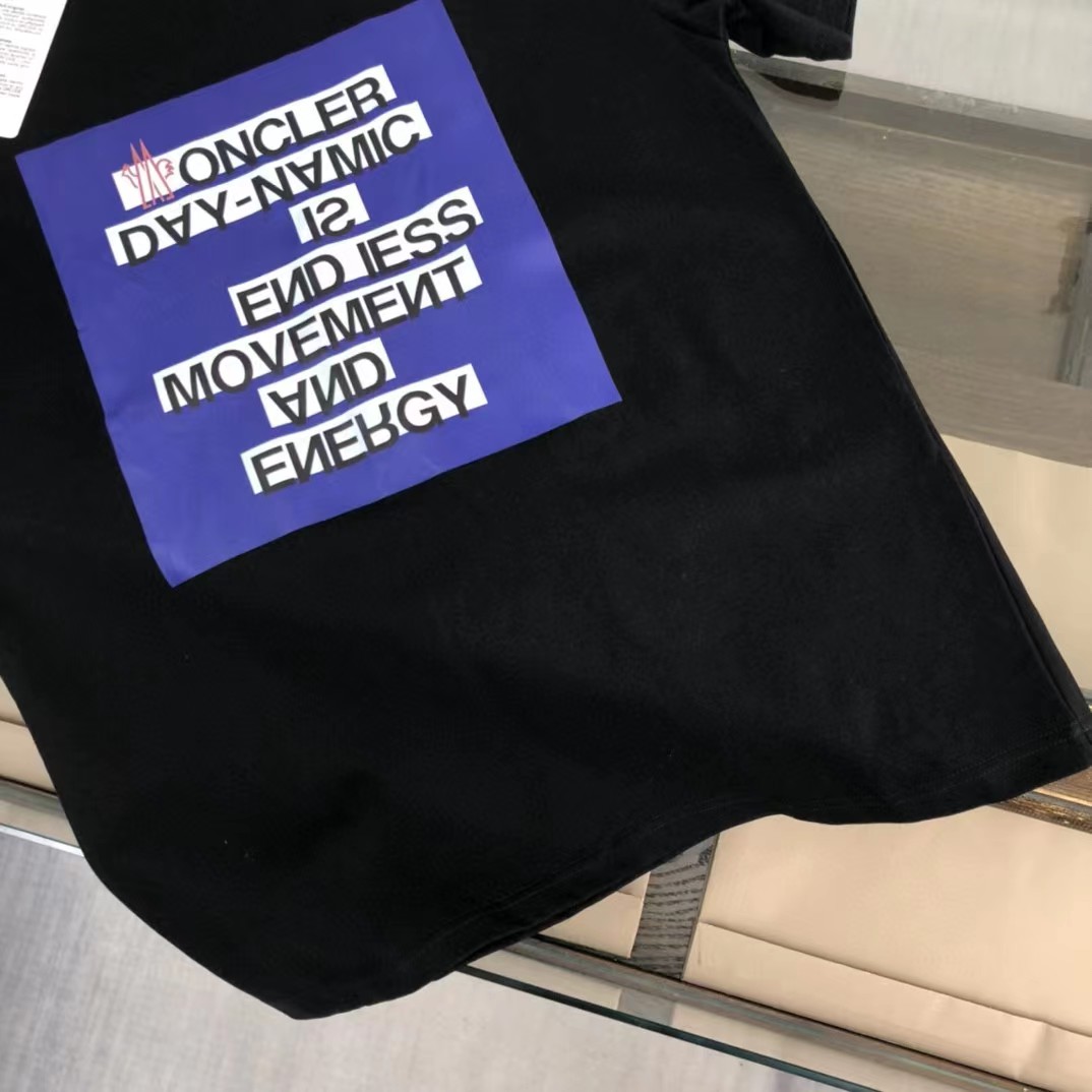 Mon New Arrival T-shirt 0021