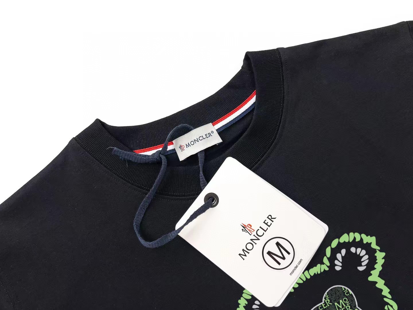 Mon New Arrival T-shirt 0020