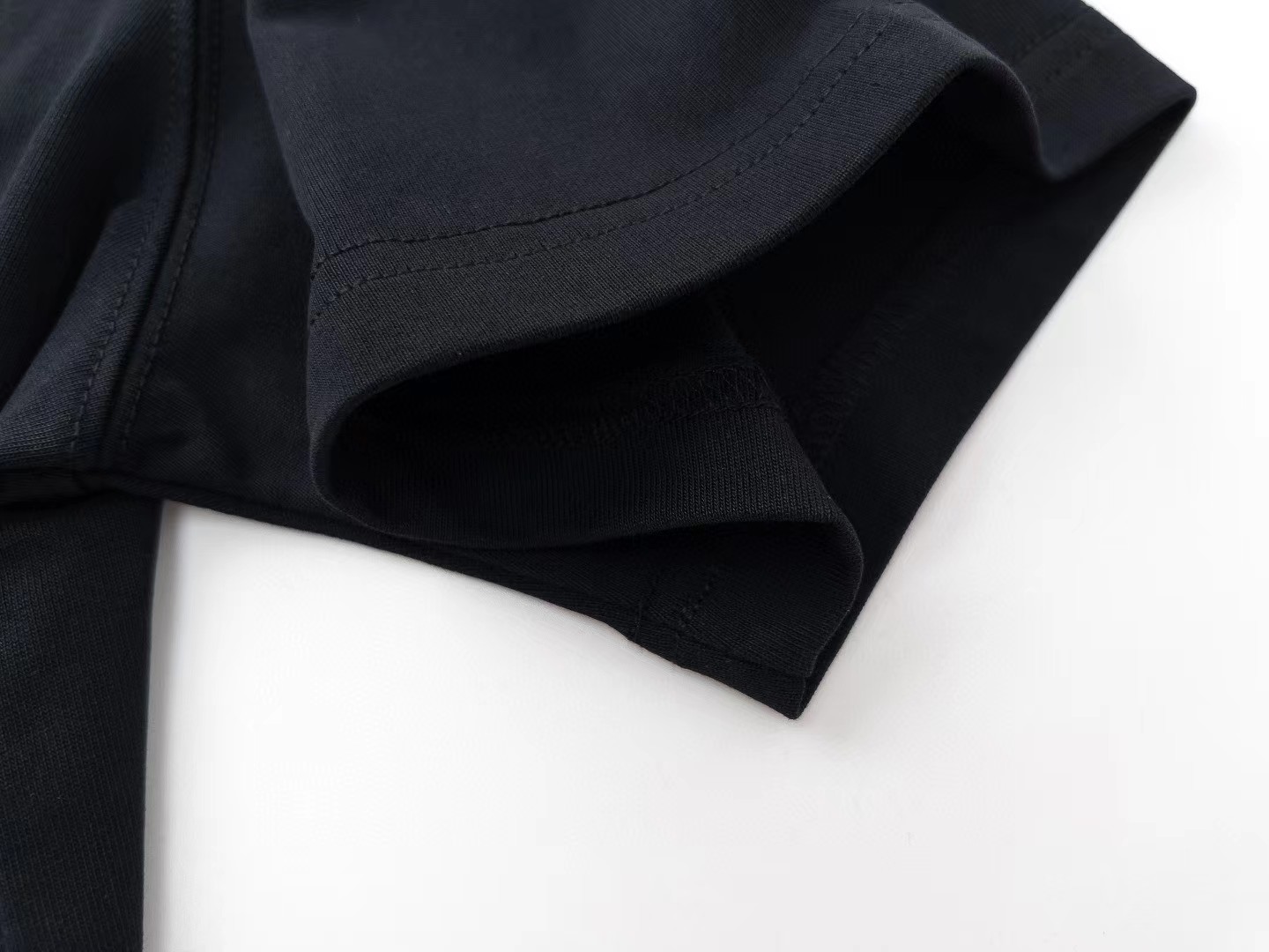 Mon New Arrival T-shirt 0020