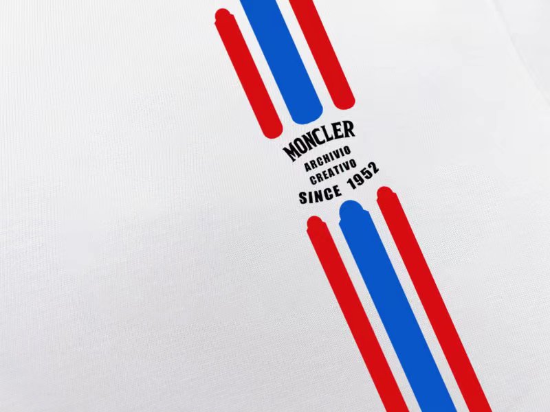 Mon New Arrival T-shirt 0019