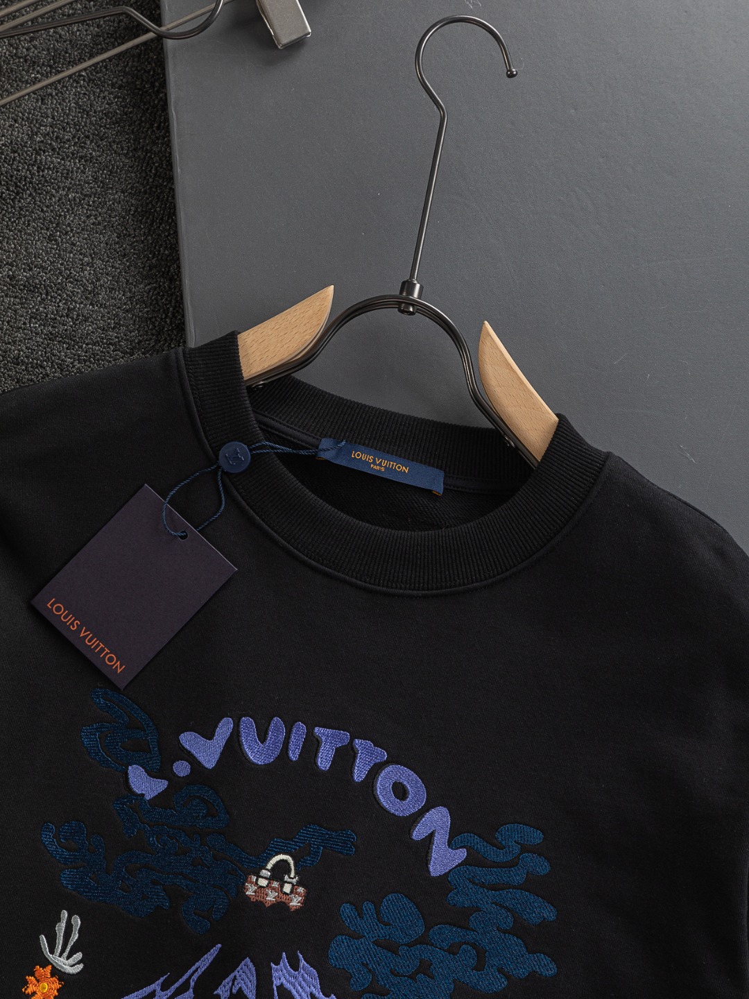 L New Arrival Hoodie 0074