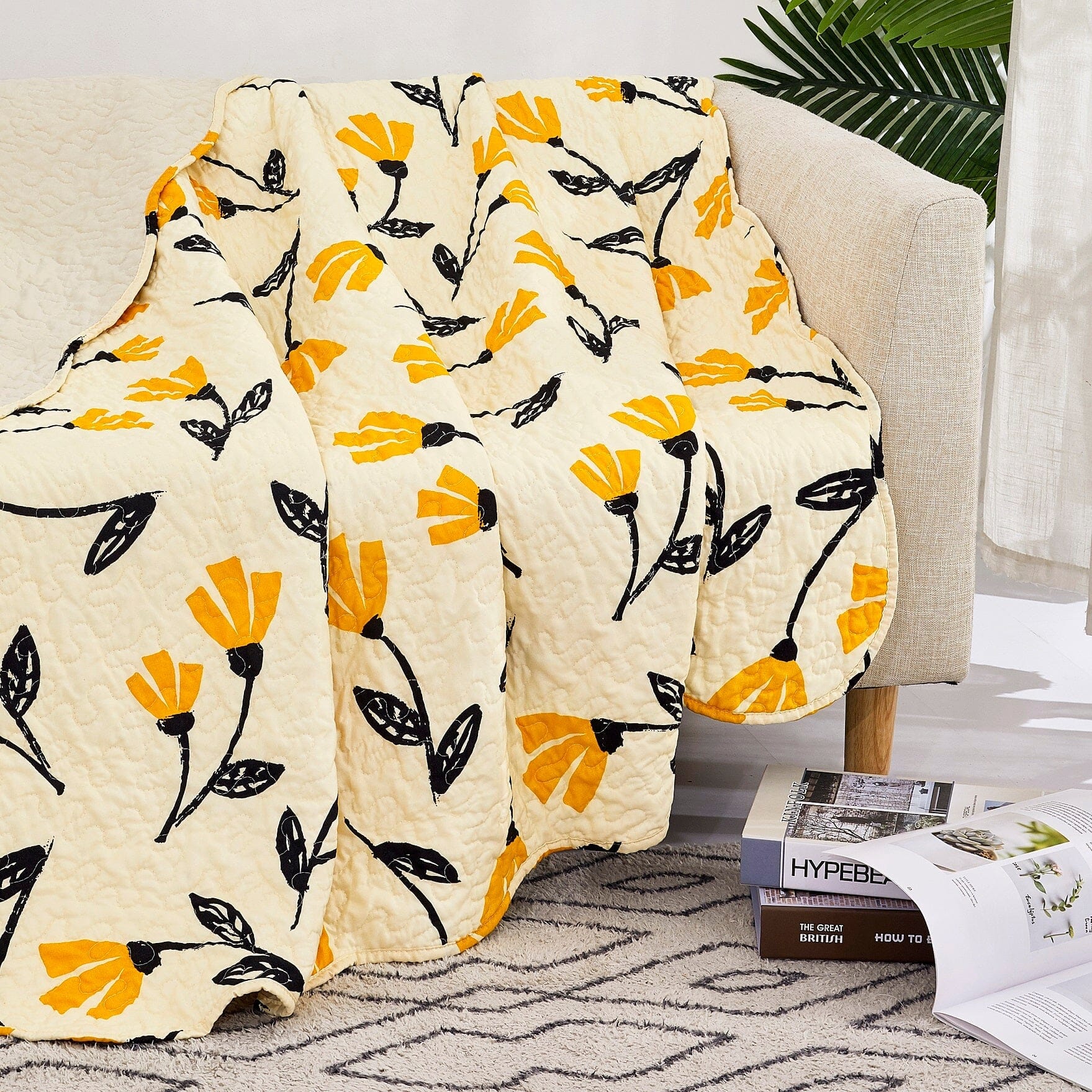 Botanical Floral Throw Blanket - Quilted Yellow Fleur Golden Orange Spring Time Tulips - Scalloped Edges Bright Vibrant Ivory Cream - 50 x 60-Tolkye
