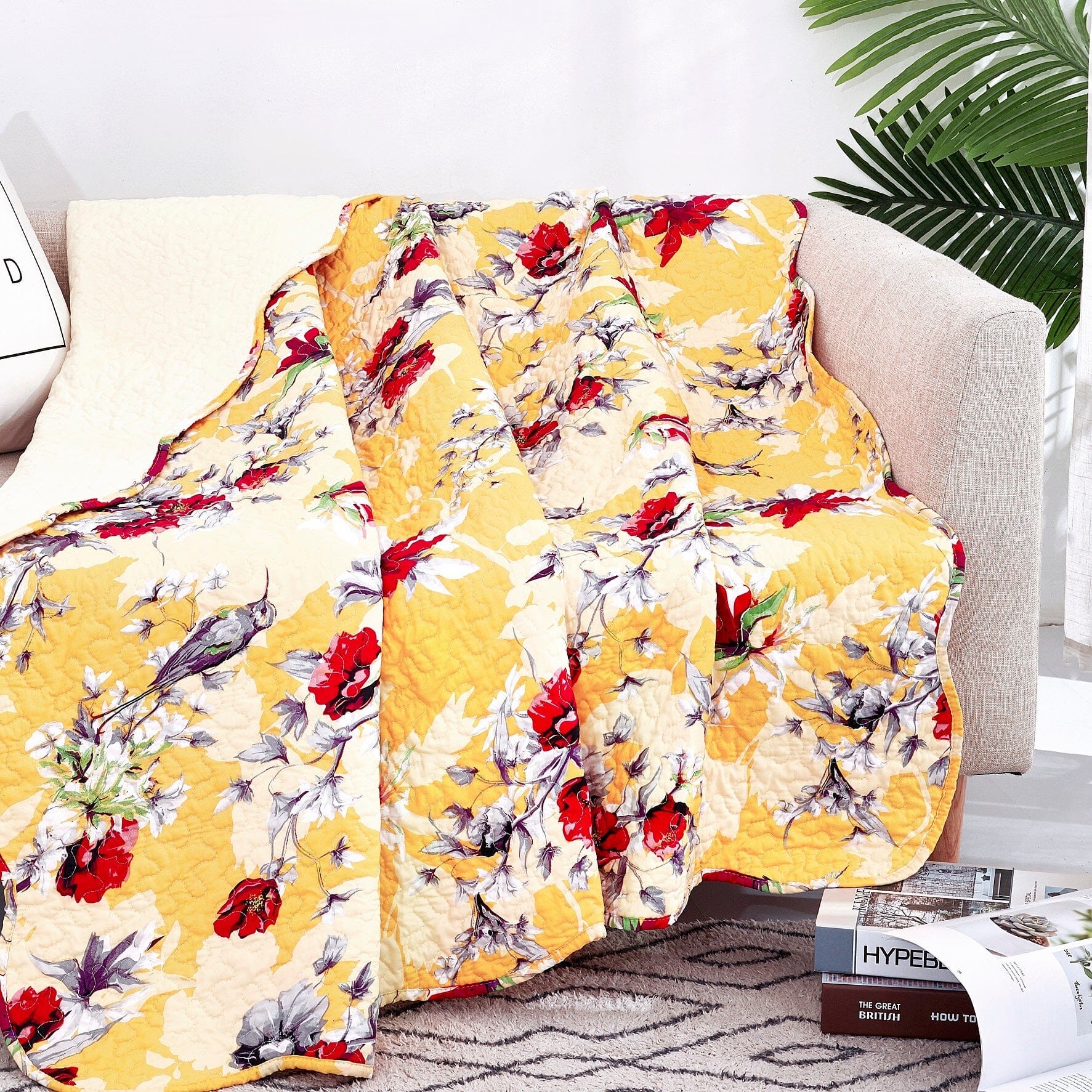 Yellow Floral Quilted Throw Blanket - Hummingbirds Farmhouse Red Flowers for Couch, Sofa or Bed- Scalloped Edges-Tolkye