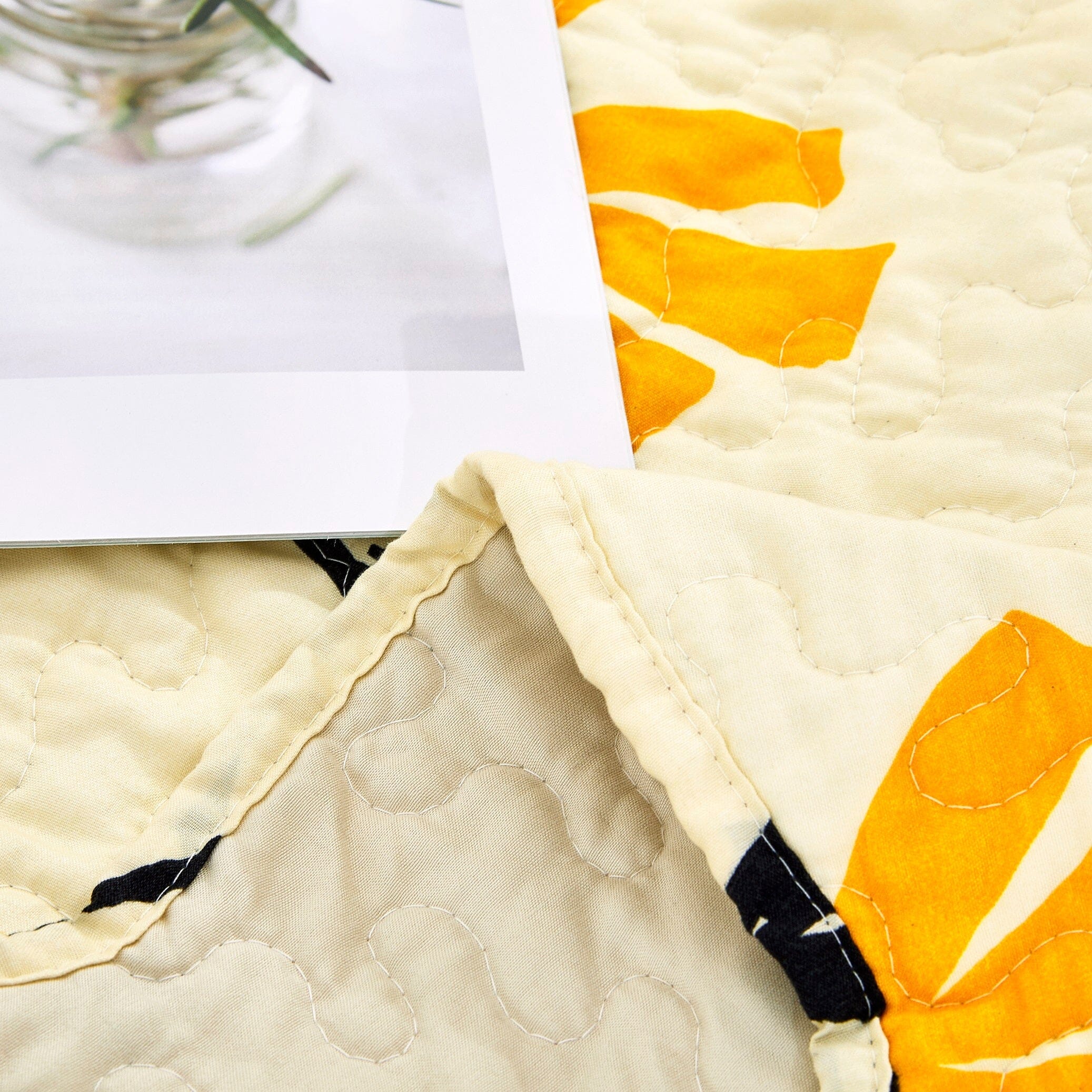 Botanical Floral Throw Blanket - Quilted Yellow Fleur Golden Orange Spring Time Tulips - Scalloped Edges Bright Vibrant Ivory Cream - 50 x 60-Tolkye