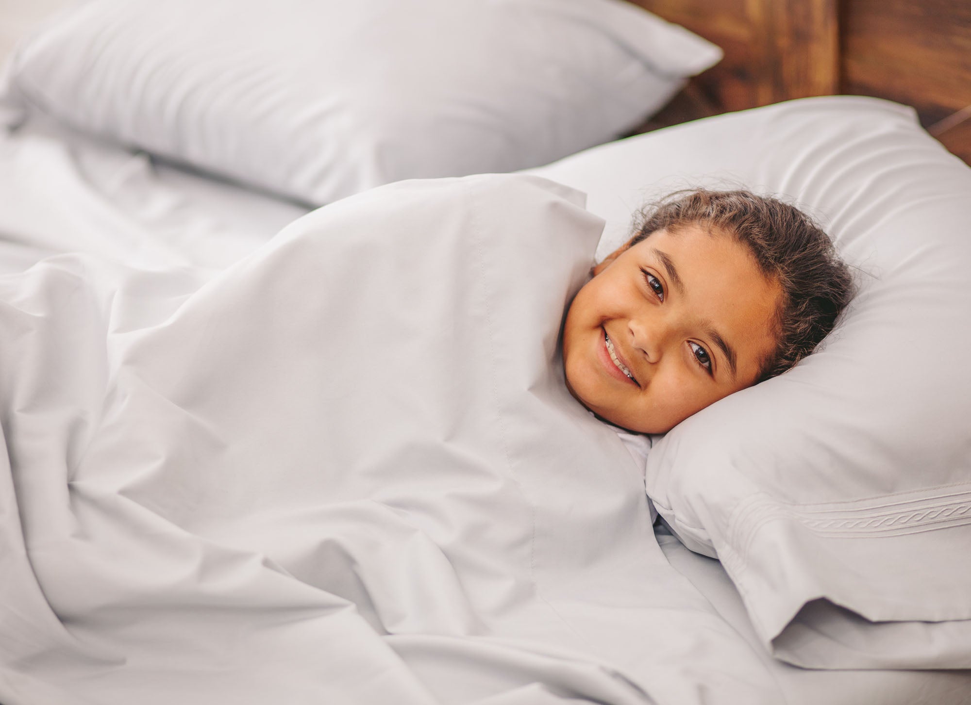 Solid Embroidered Sheets Set-Tolkye