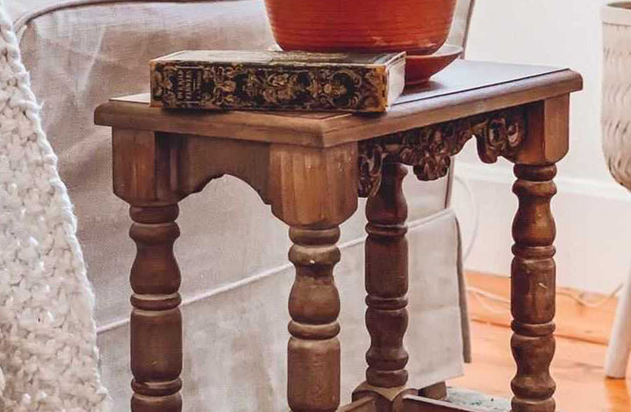 Turned Leg Victorian Nesting Tables, Set of 2