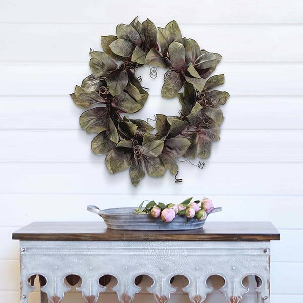 25" Magnolia Wreath