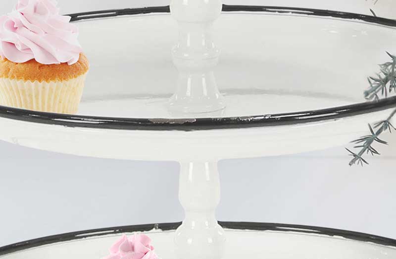 Chippy Distressed White Enamel 3-Tiered Tray