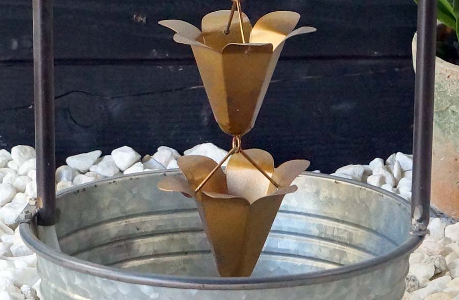 Galvanized Bucket Perched Bird Fountain