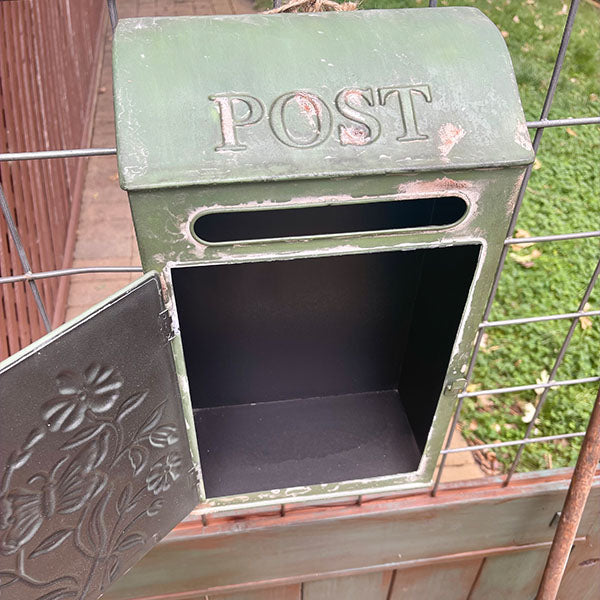 Distressed Farmhouse Post Box