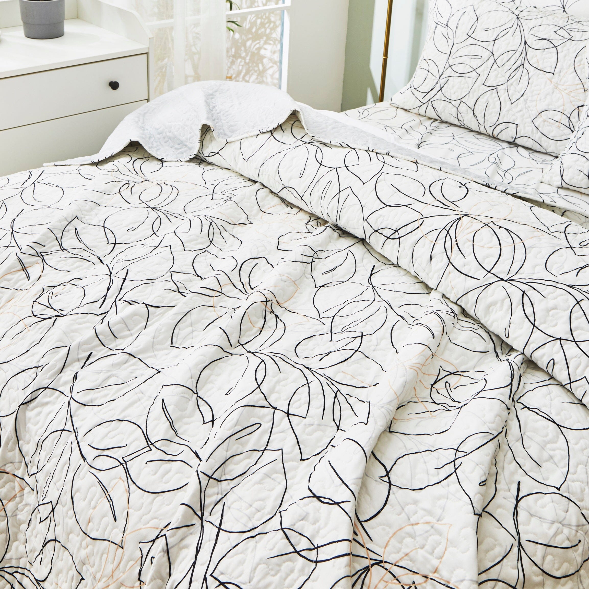 Modern Abstract Leaf Line Art Foliage White Grey Black Gold Reversible Quilt Set