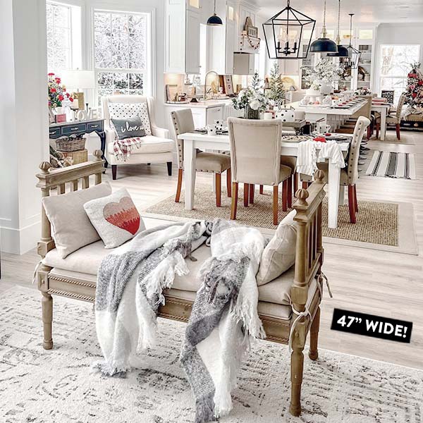 Traditional Cushioned Bench with Arms