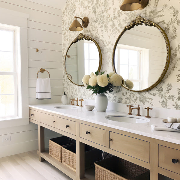 Round Gleaming Primrose Mirror | French Gold Ornate Filigree