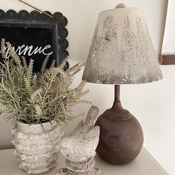 Antique-Inspired Cannon Ball Tabletop Lamp