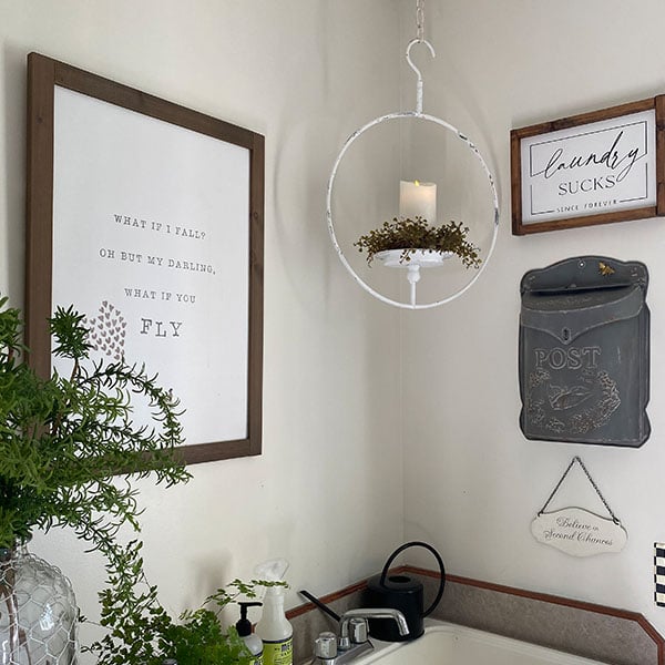 Hanging Halo Candle Stand