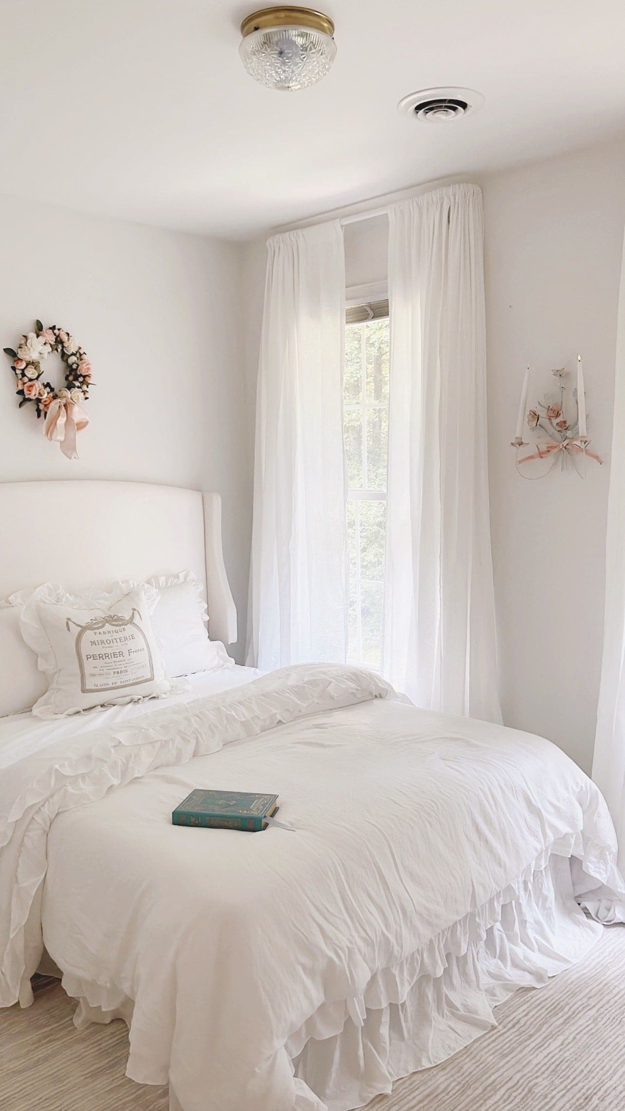 Reyna 3 Piece Comforter Set-Tolkye