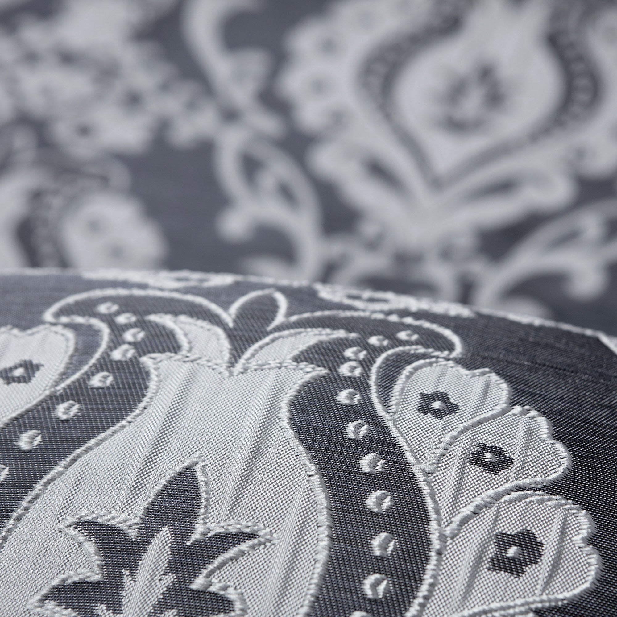 Damask Jacquard Grommet Curtains-Tolkye