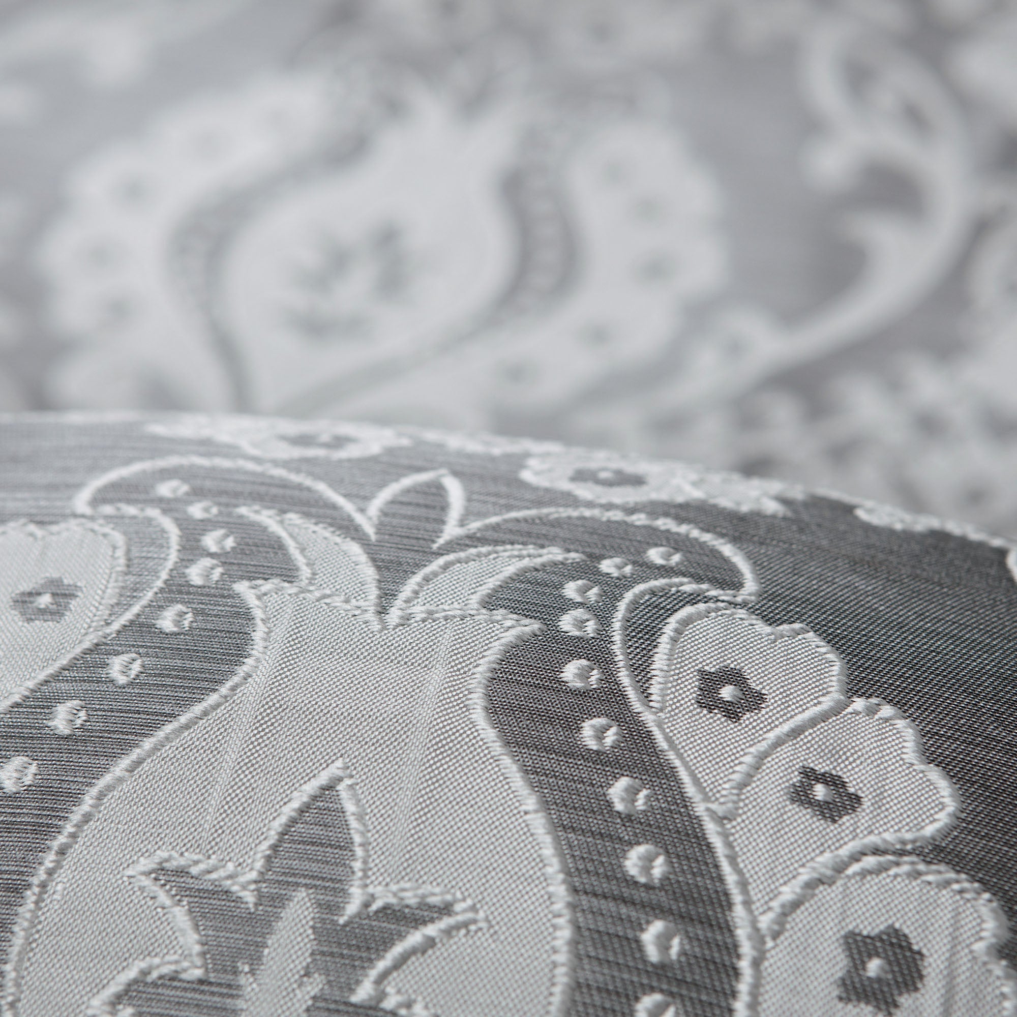 Damask Jacquard Grommet Curtains-Tolkye