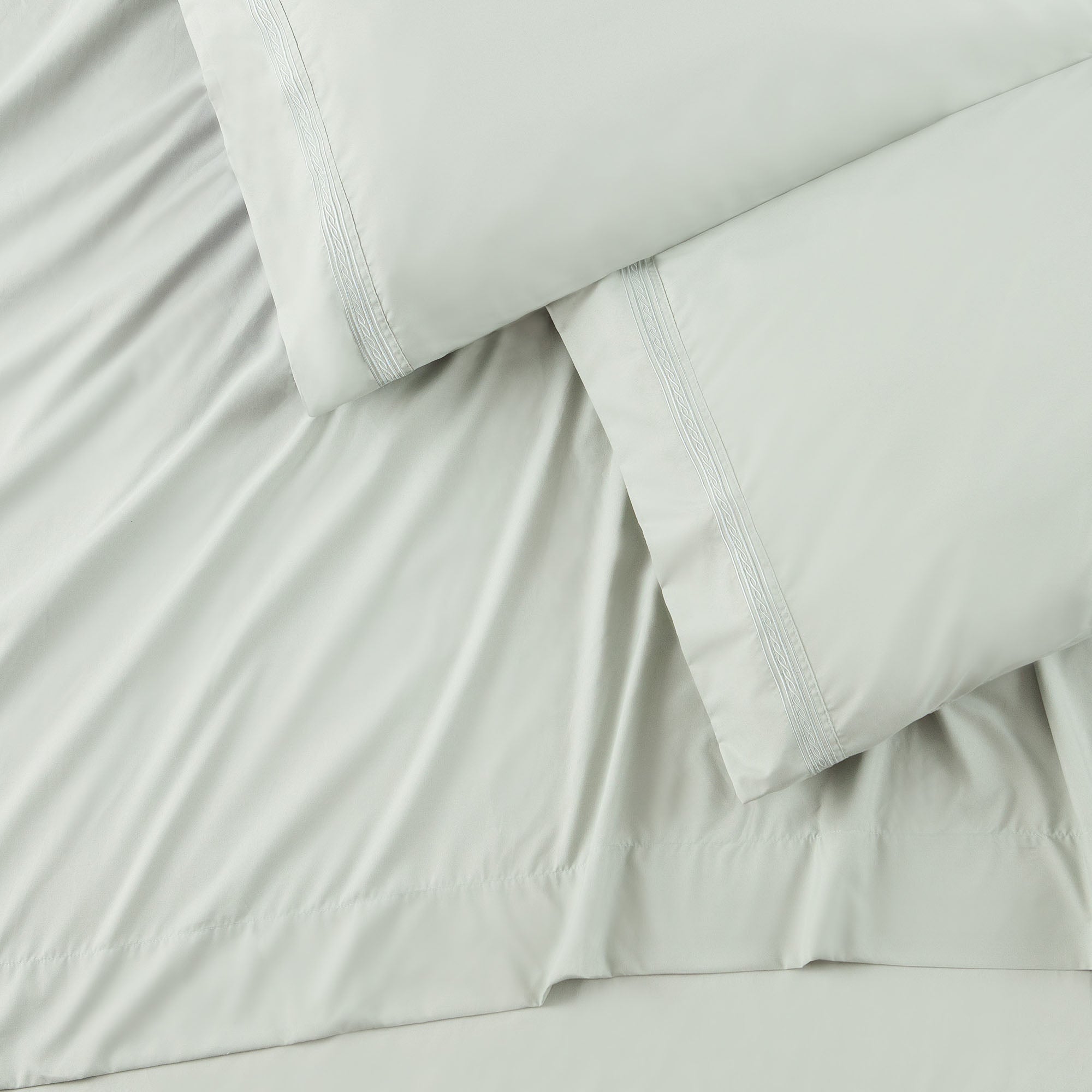 Solid Embroidered Sheets Set-Tolkye