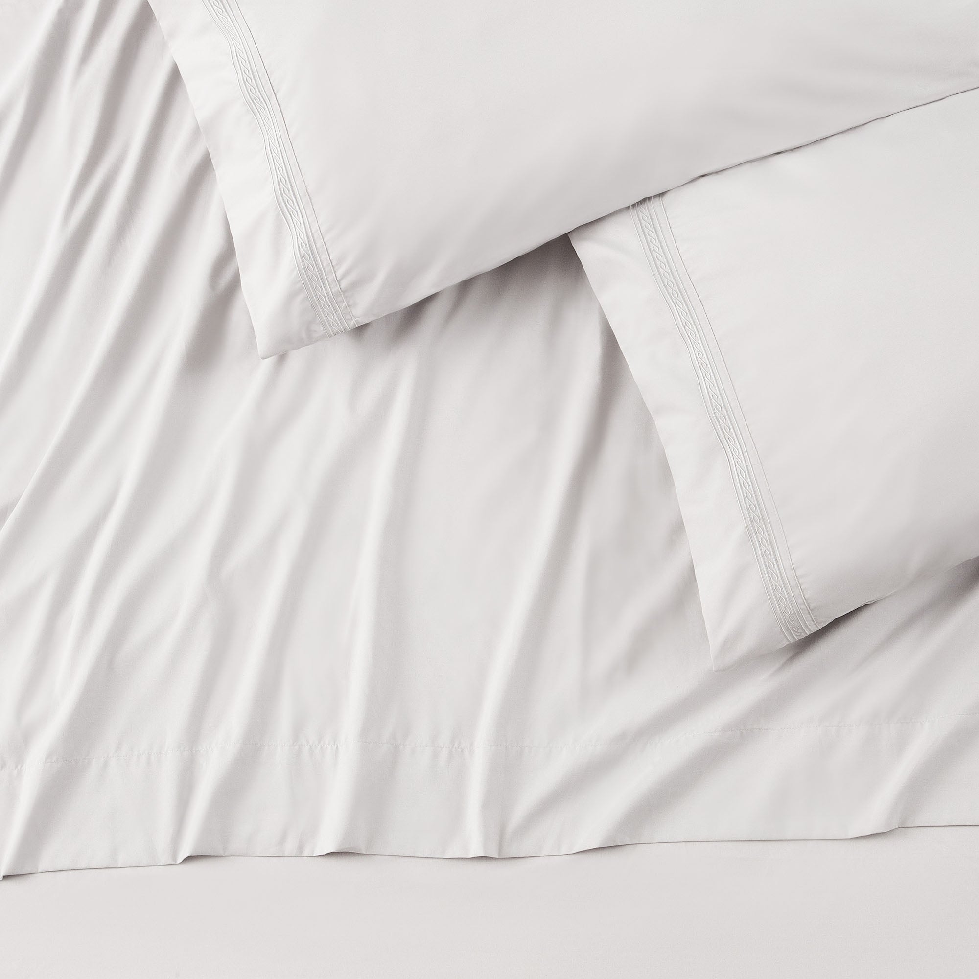 Solid Embroidered Sheets Set-Tolkye