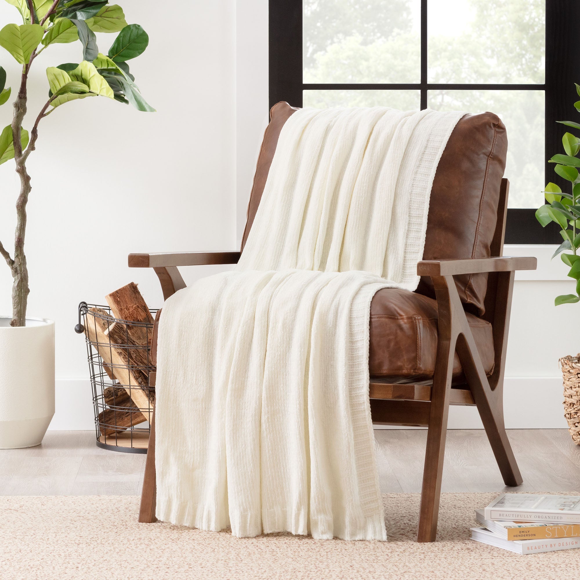 Chenille Luxe Border Throw Blanket-Tolkye