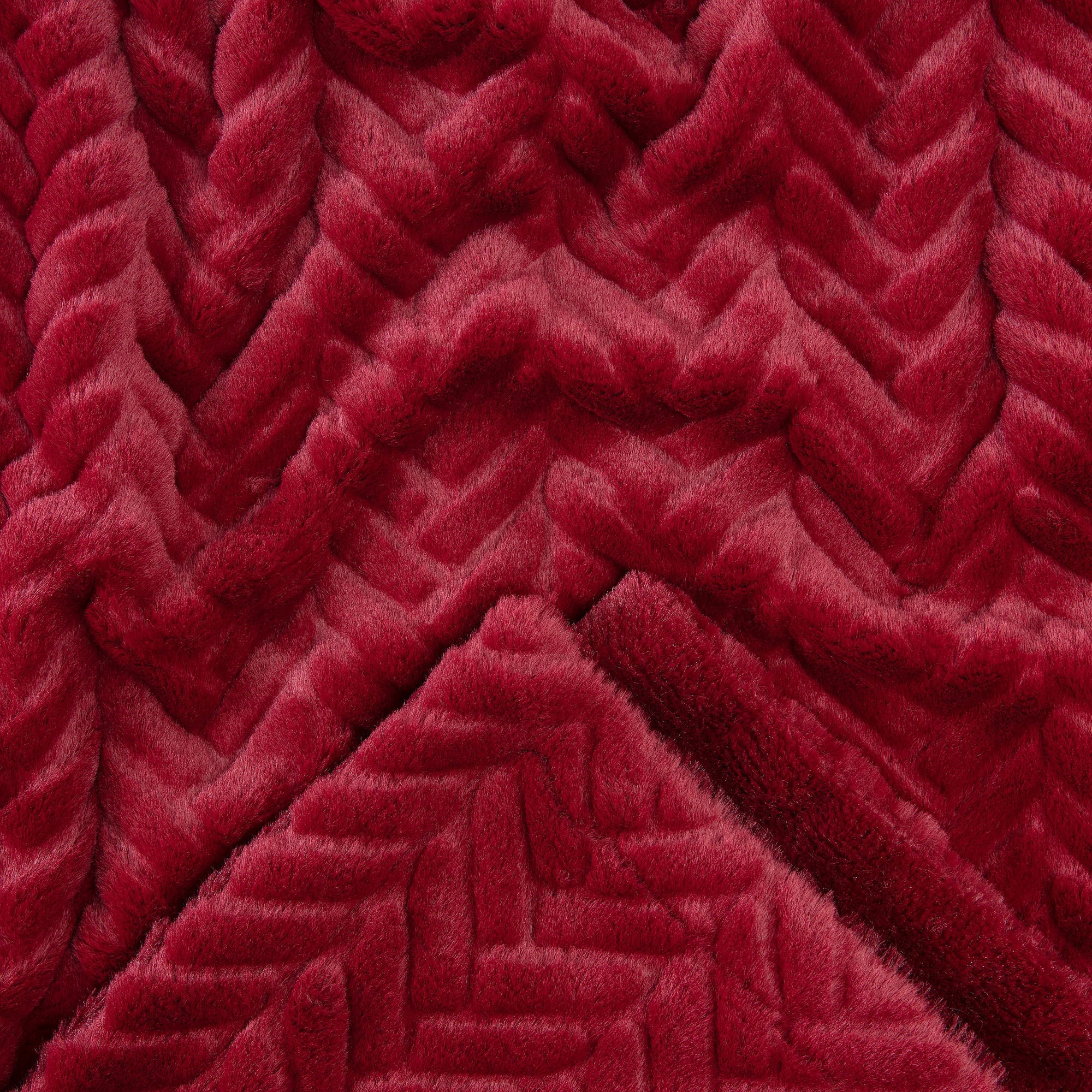 Embossed Faux Fur Throw Blanket-Tolkye