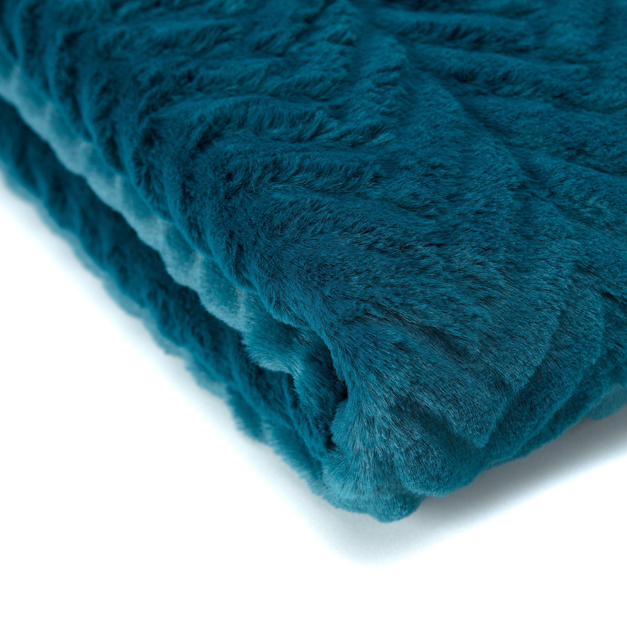 Embossed Faux Fur Throw Blanket-Tolkye