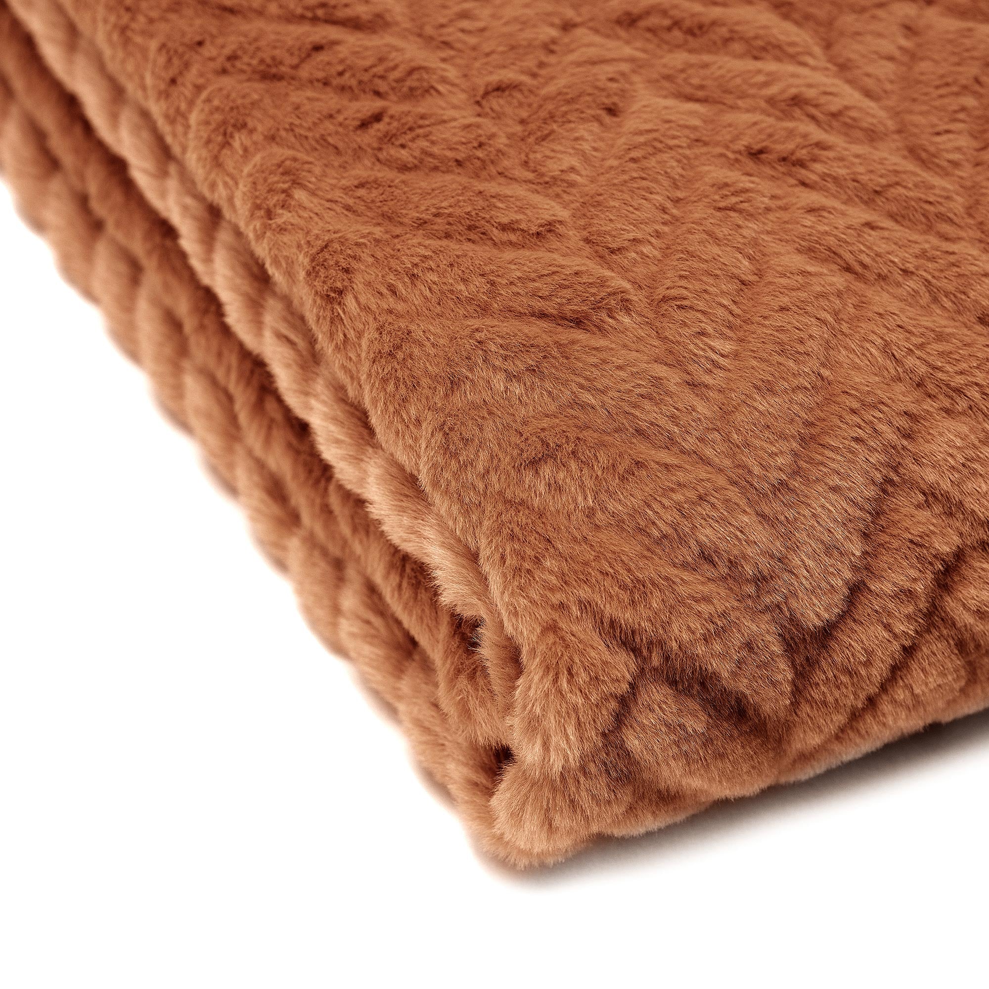 Embossed Faux Fur Throw Blanket-Tolkye