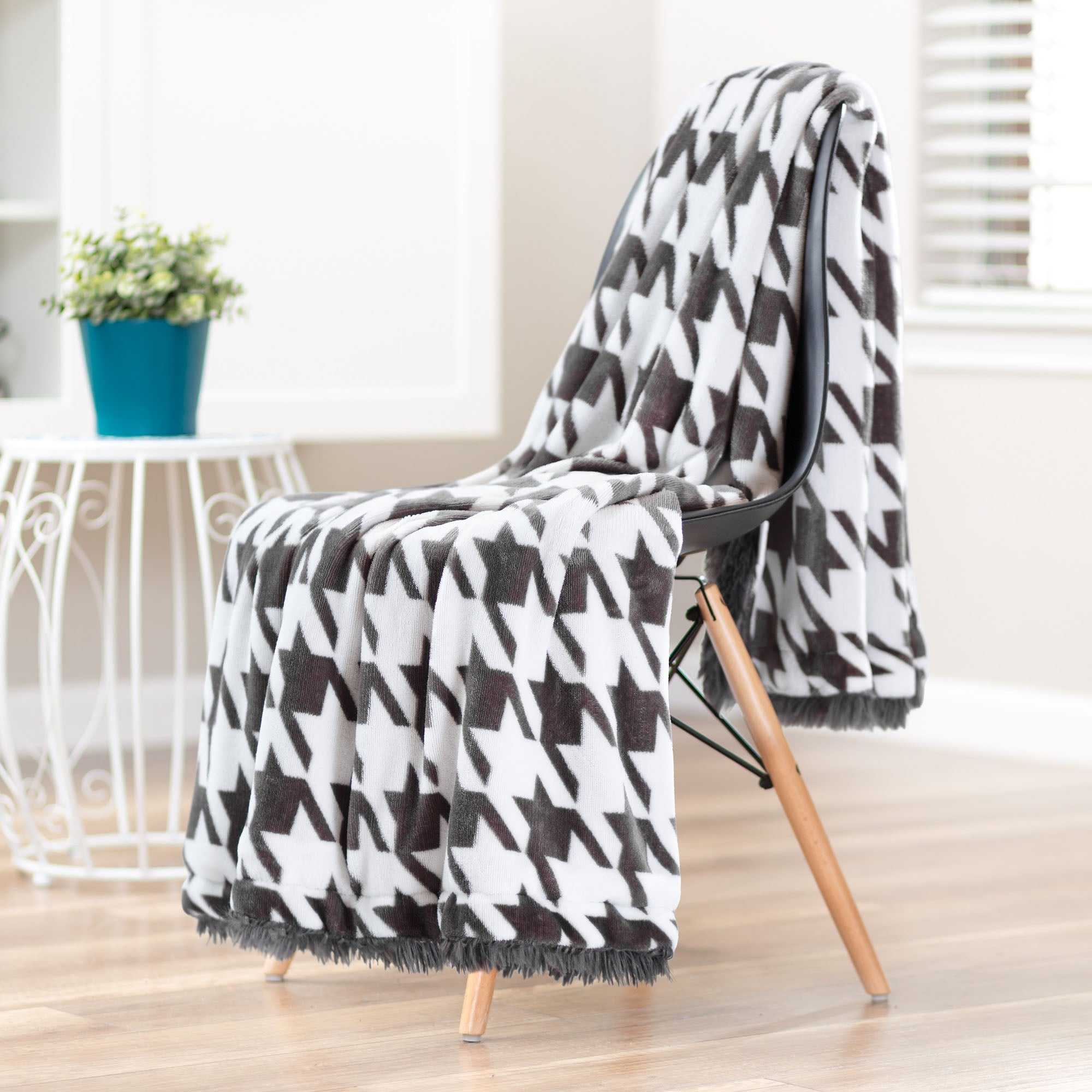 Houndstooth Throw Blanket-Tolkye