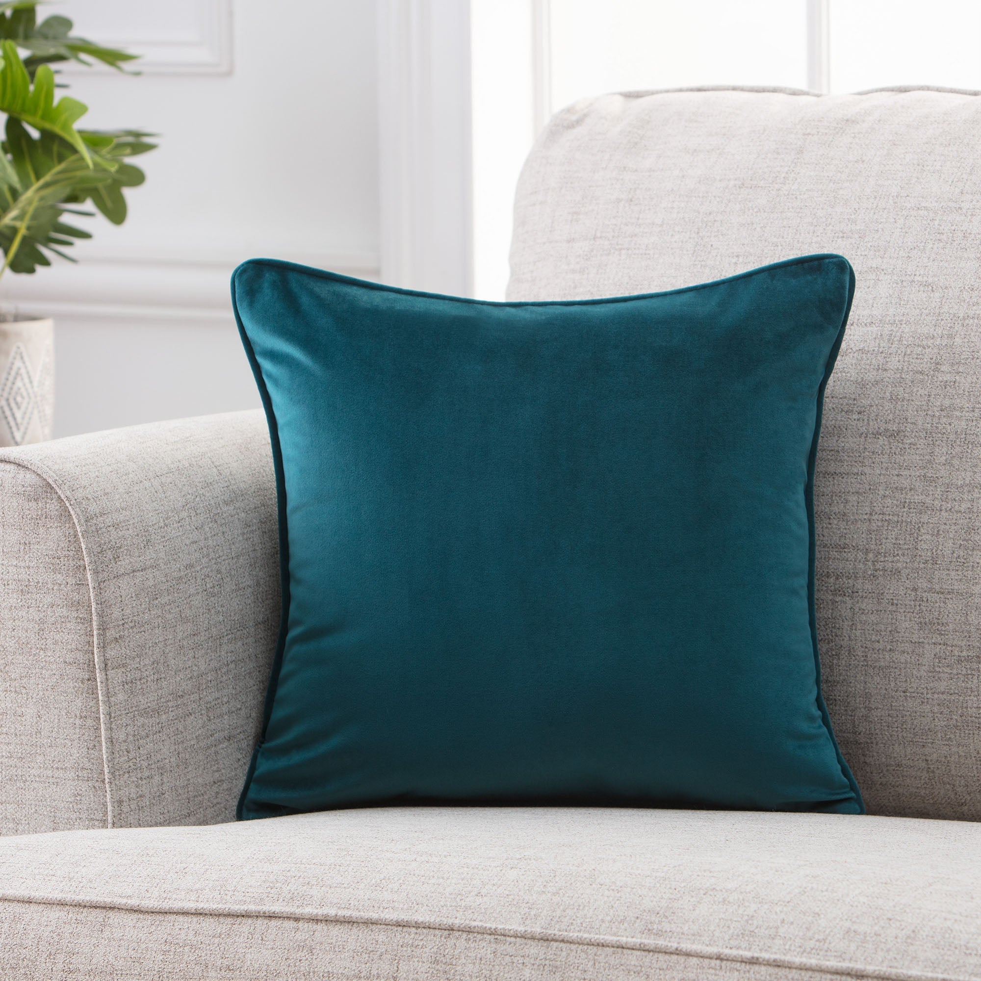 Holland Velvet Throw Pillow Covers-Tolkye