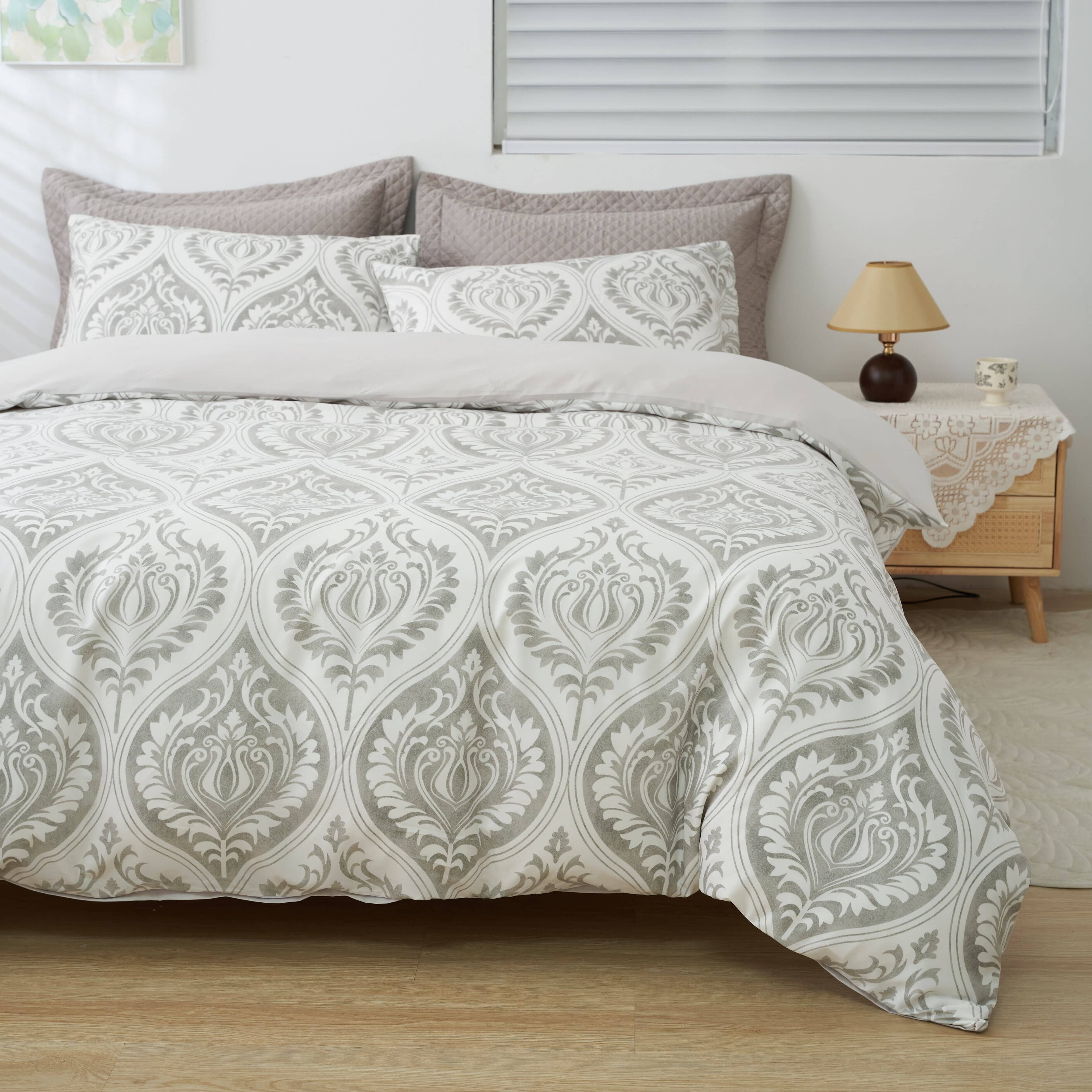 Dreamy Moon Sky Ogee Damask Heather Gray White Duvet Cover