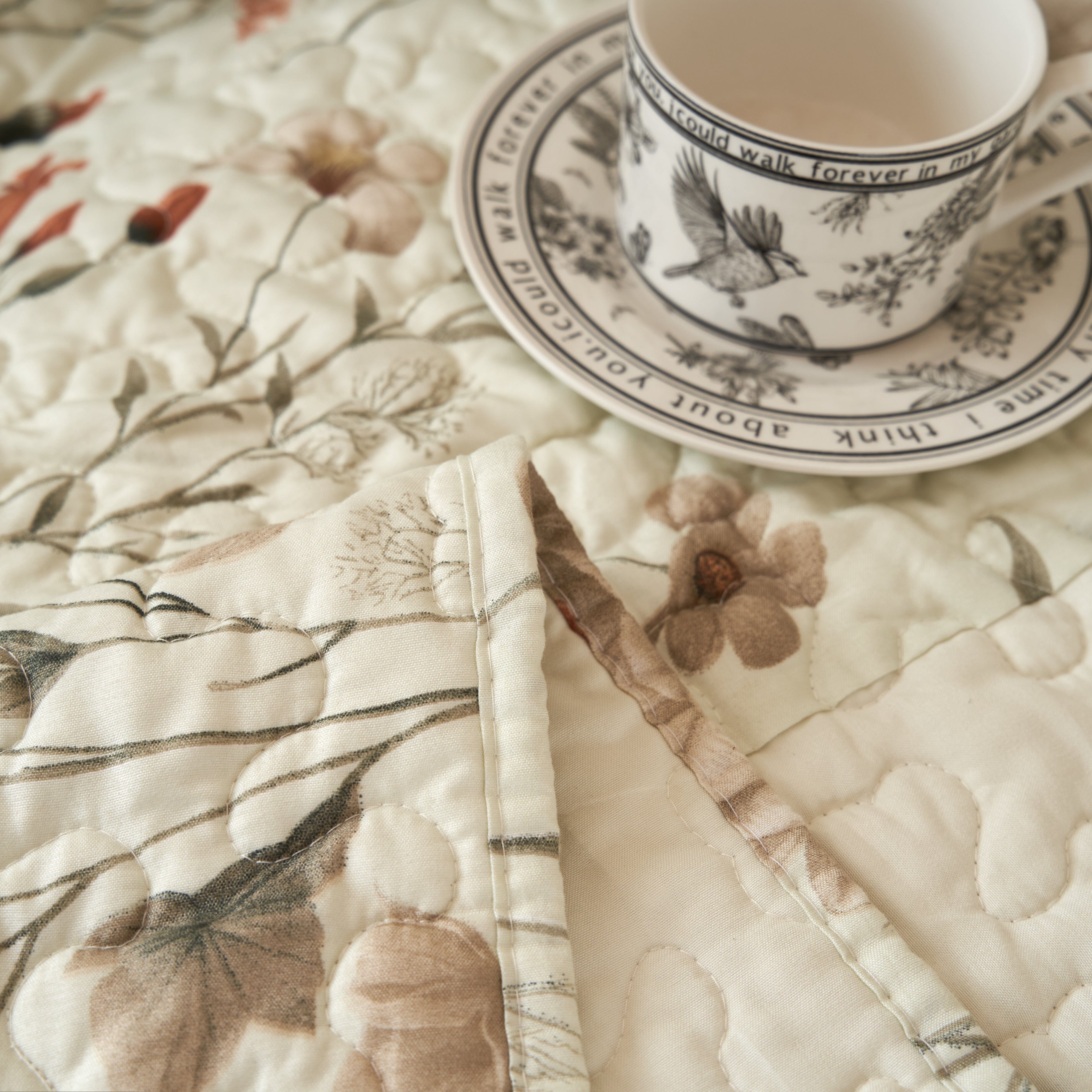 Enchanted Meadow Reversible Floral Cozy Lightweight Lap Throw - Perfect for Couch or Bed, Beige Victorian Garden Pallete, All-Season Comfort, Machine Washable, 50x60 Inches-Tolkye