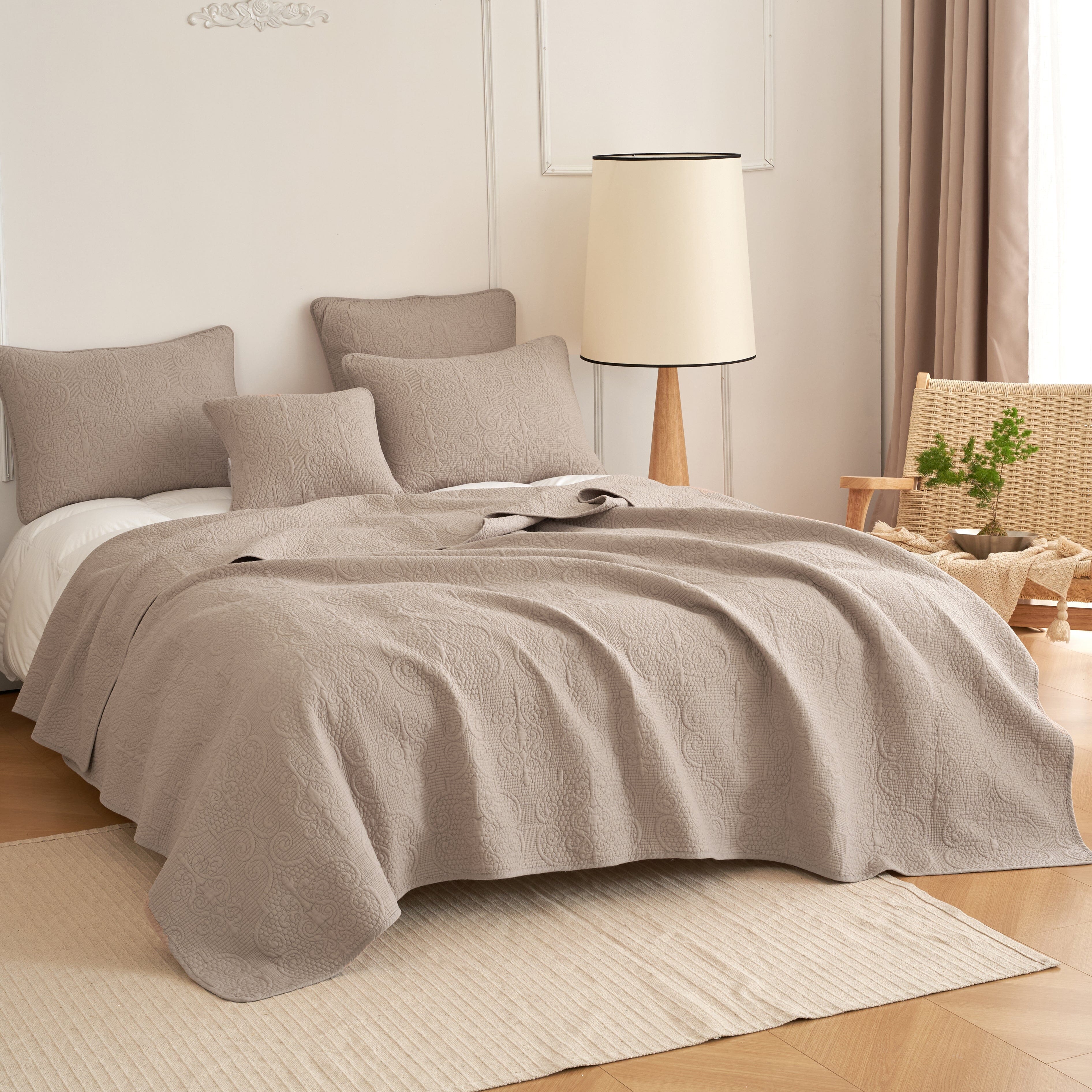 Neutral Taupe Beige Sandy Elegant Matelasse Cotton Quilted Bedspread Set