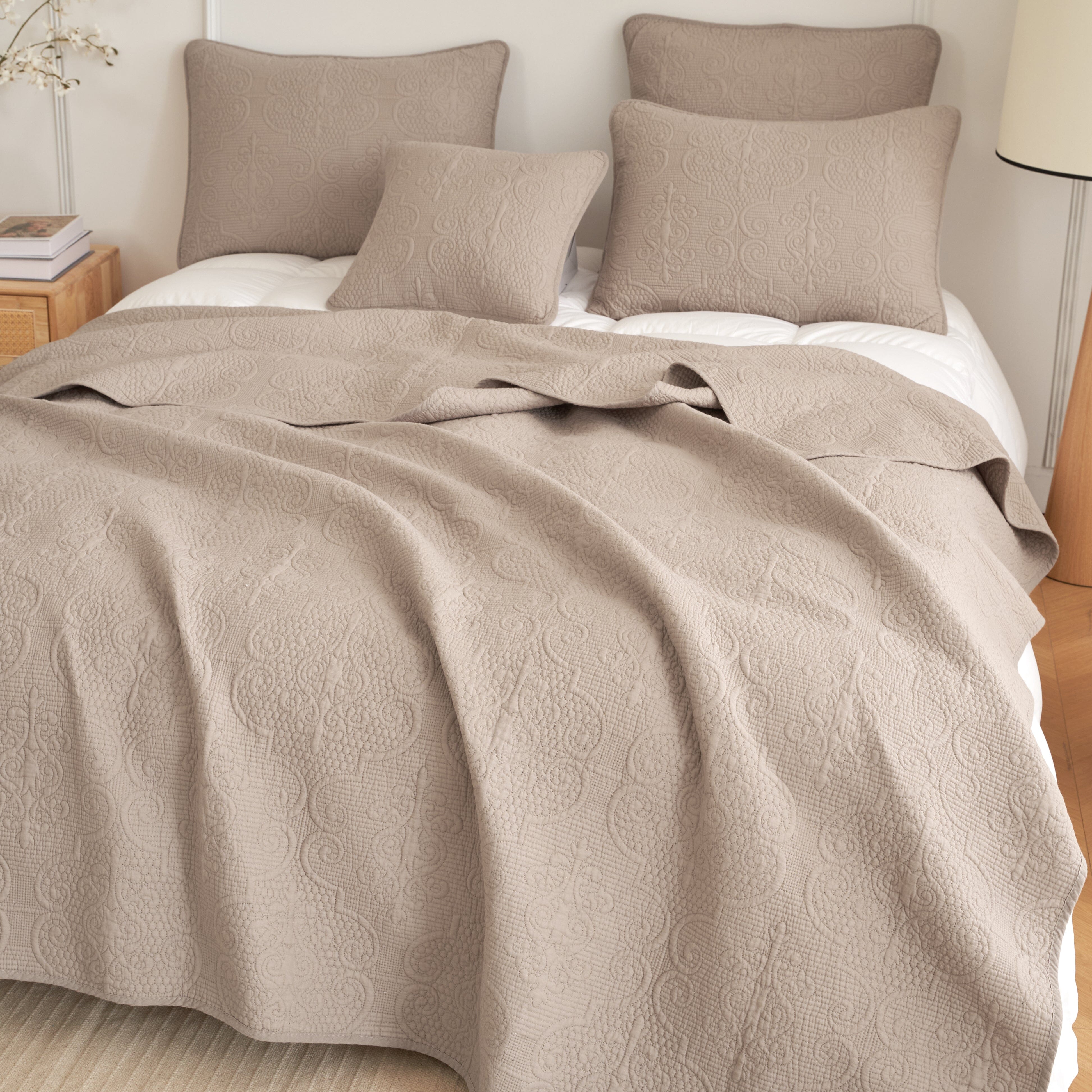 Neutral Taupe Beige Sandy Elegant Matelasse Cotton Quilted Bedspread Set