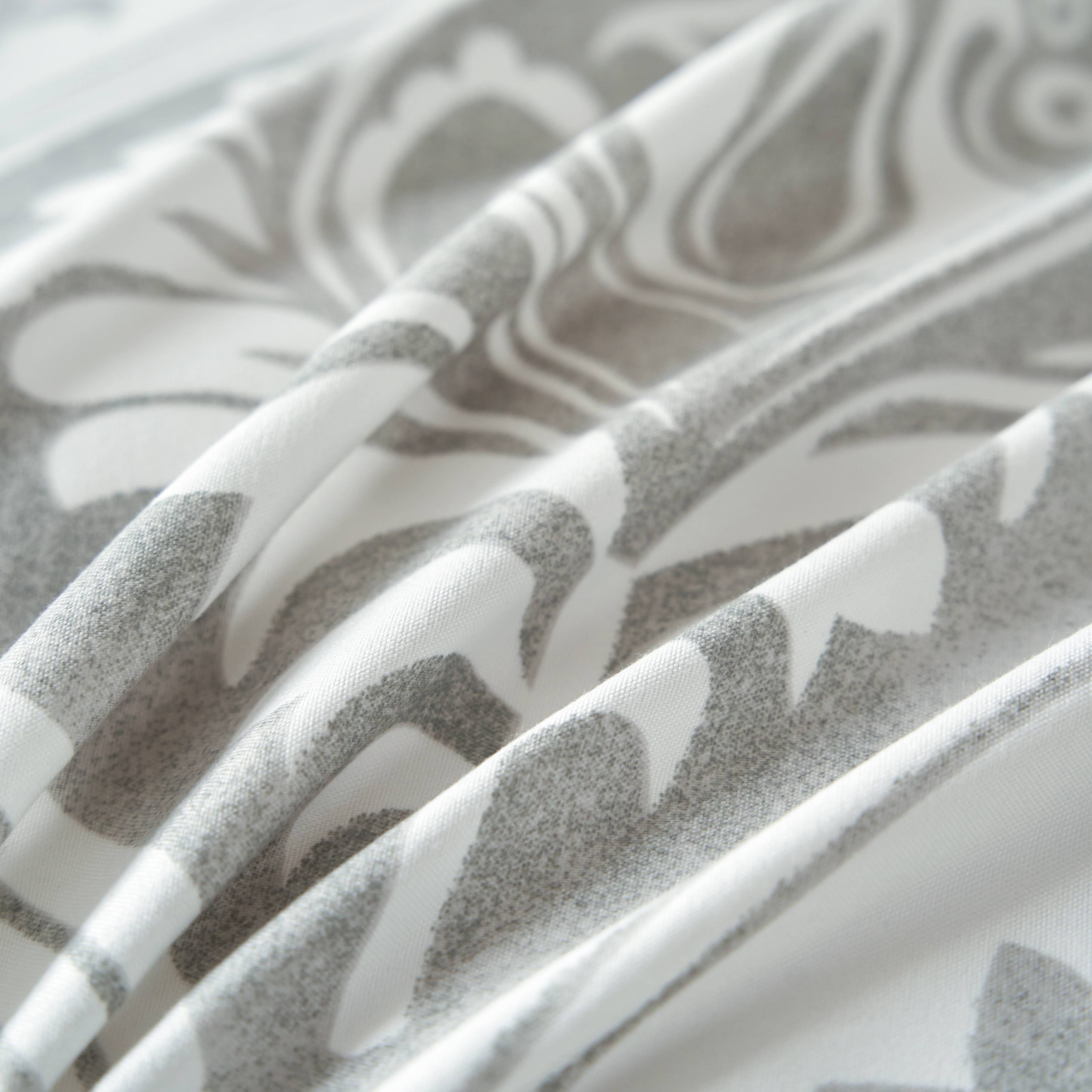 Dreamy Moon Sky Ogee Damask Heather Gray White Duvet Cover