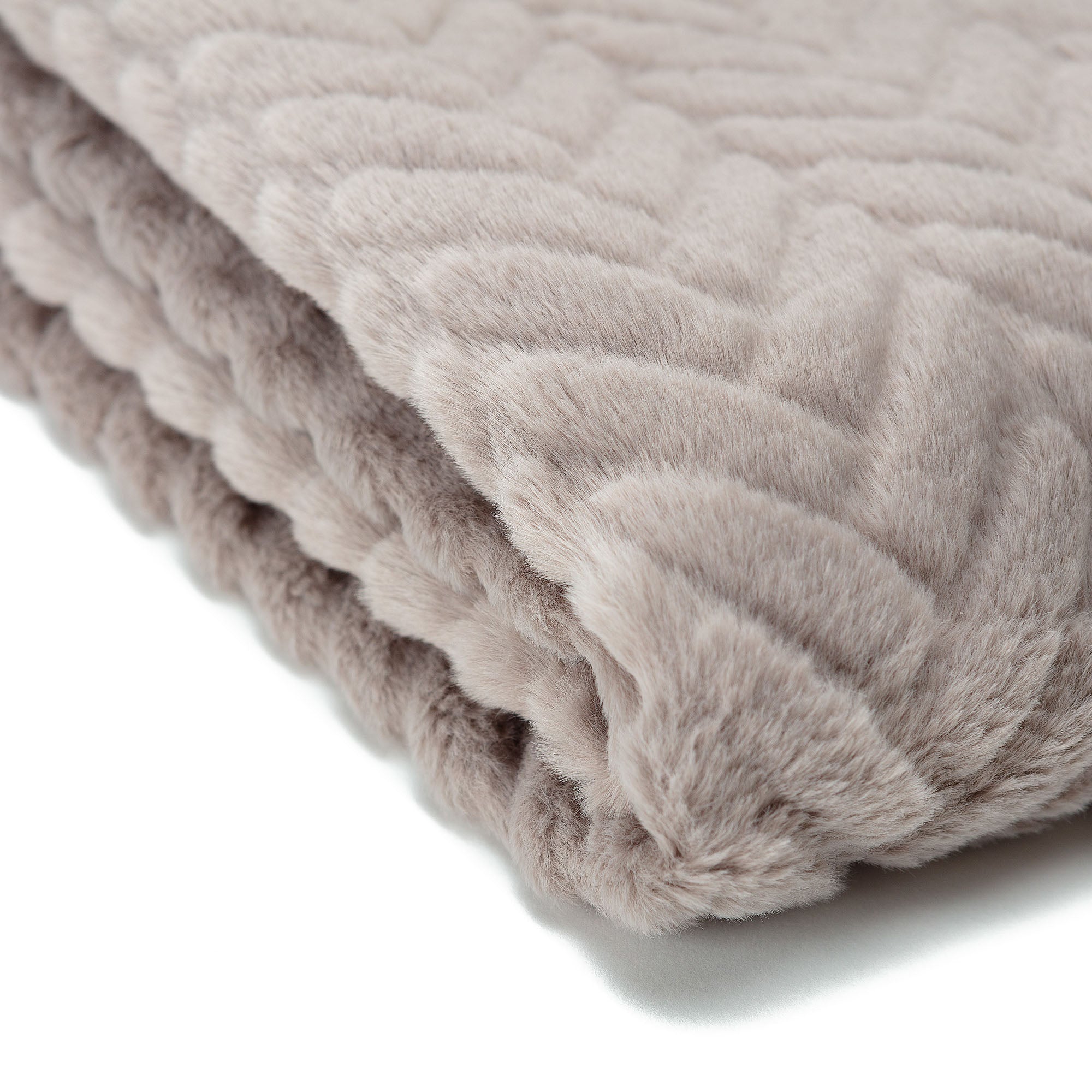 Embossed Faux Fur Throw Blanket-Tolkye