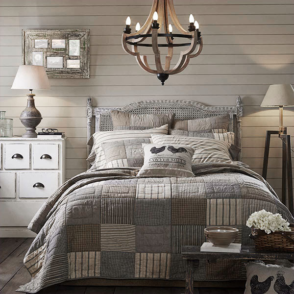 Handmade Reversible Feedsack Patchwork Quilt with 2 Shams, Pick Your Size