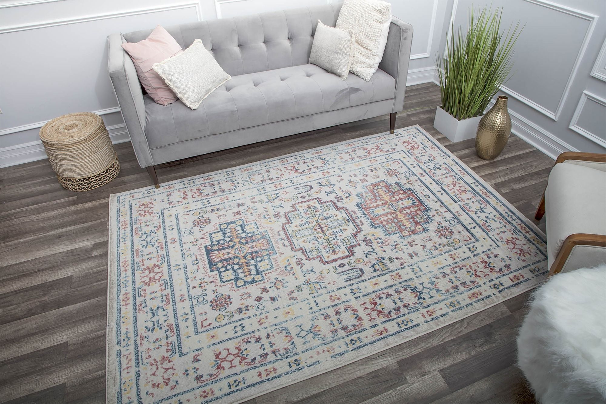 Flaxen Sundara Area Rug