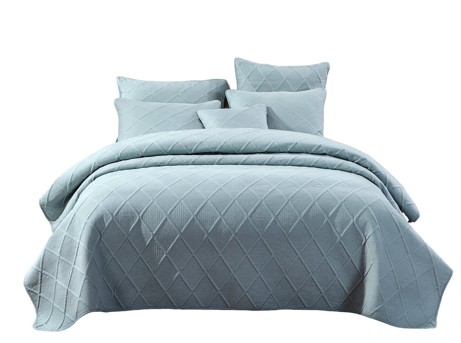 Soothing Pastel Seafoam Blue Diamond Stitch Cotton Quilt Set