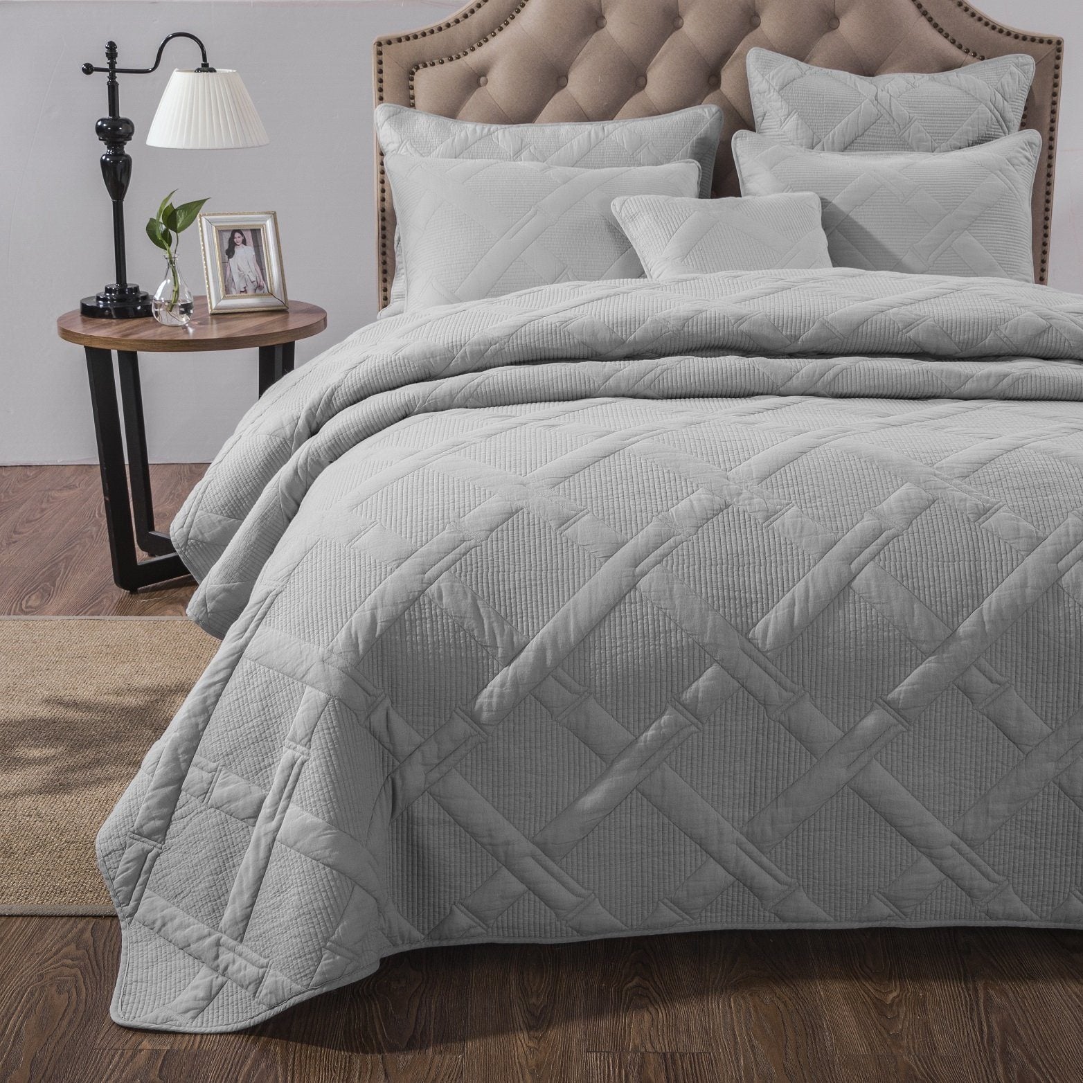 Soothing Pastel Silver Diamond Stitch Light Gray Cotton Quilt Set