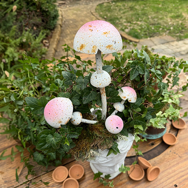 Iron Hand-painted Mushroom Garden Stake