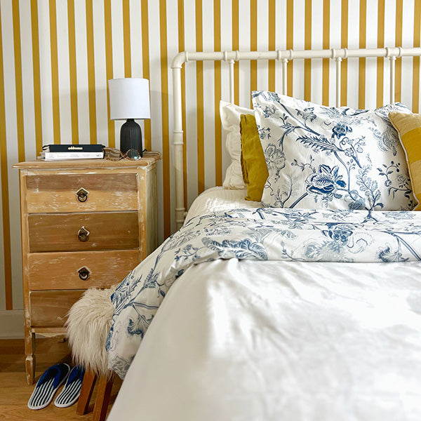 5-Piece Peony Reversible Velvet Duvet Cover Set