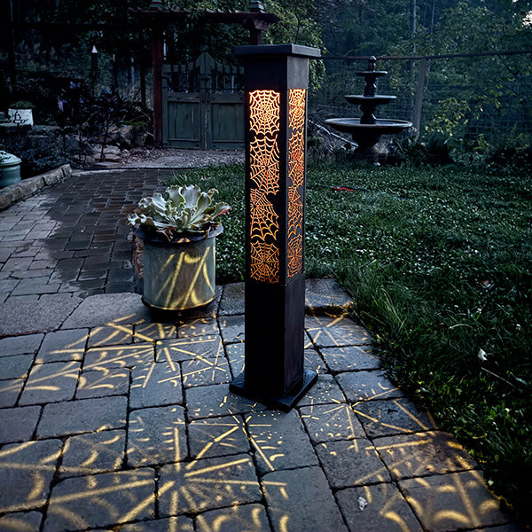 Interchange-a-glow Series: Spider Web Light Pillars